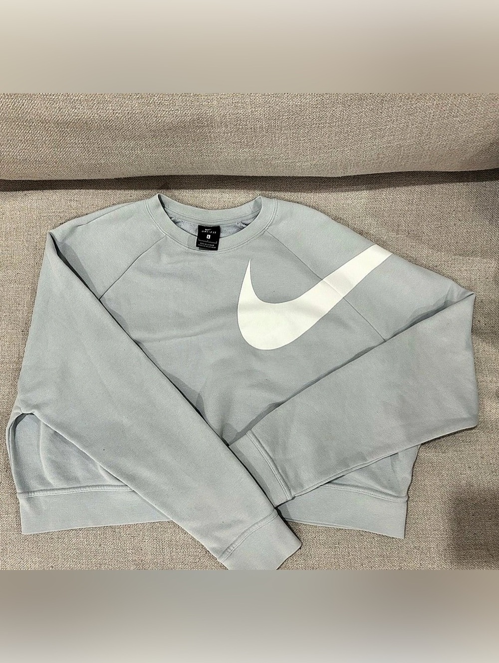 Nike Dri-FIT Swoosh Gray Sweatshirt Size Large